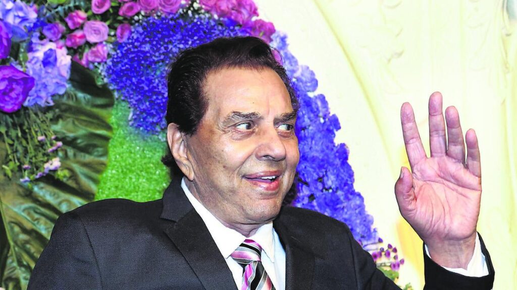 IFFI to pay homage to Dharmendra at closing ceremony, ‘Sholay’ screening cancelled